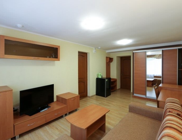 Стандарт 2-местный 2-комнатный корпус 3 - Санаторий «Неман-72» Беларусь